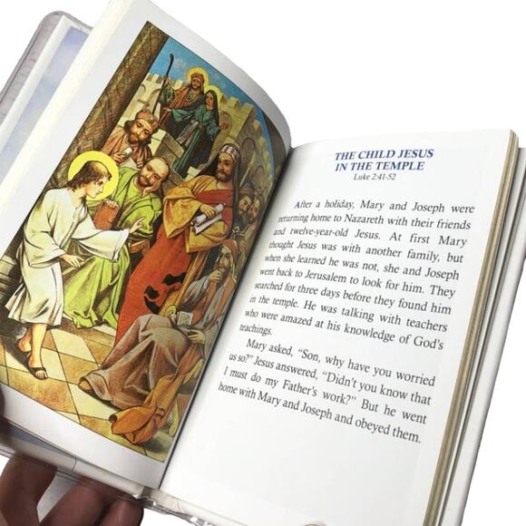 Girls First Communion Book Gift Set - Picture 3 of 5